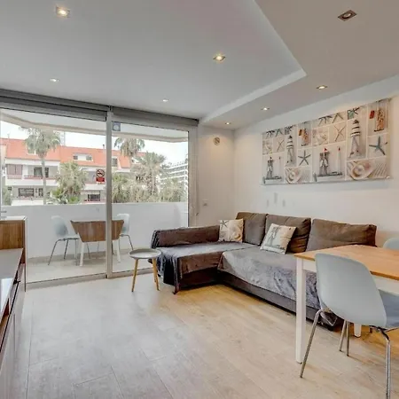 Americas - 1 Bedroom - Flayla-h